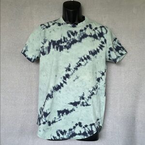 Men’s Hollister Tie-dyed T-shirt